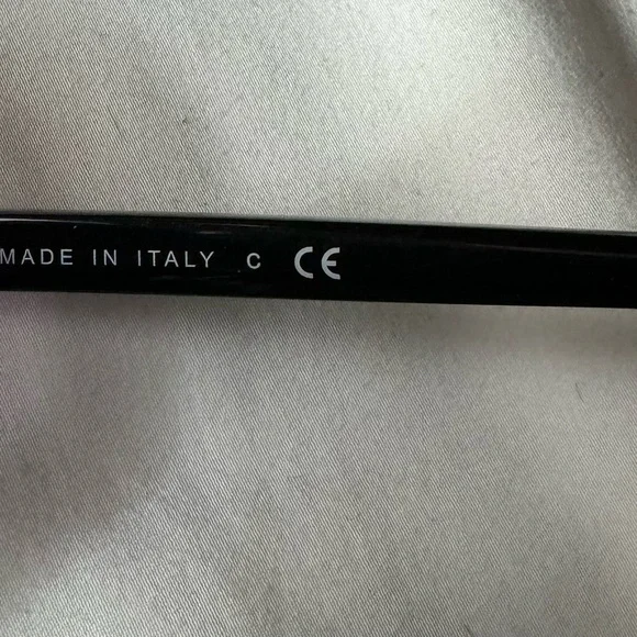 NWT -Chanel Red &Black Sunglasses - Picture 7 of 9